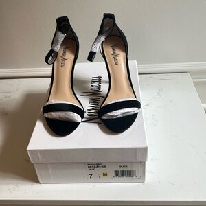 Neiman Marcus BEKAH-NM GORGEOUS SUEDE HEELS